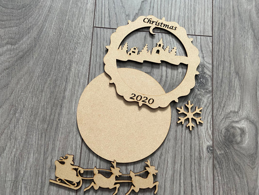 Wooden layered circle sleigh decoration - Laser LLama Designs Ltd