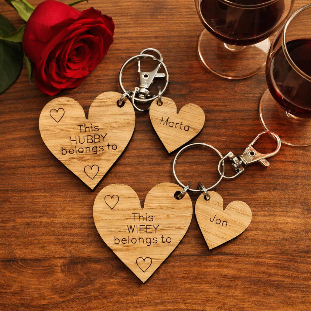 Oak veneer personalised hubby/wifey heart keyring - Laser LLama Designs Ltd