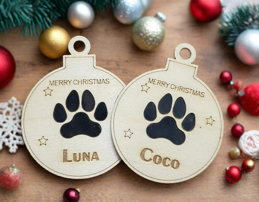 Wooden personalised dog/cat bauble - Laser LLama Designs Ltd