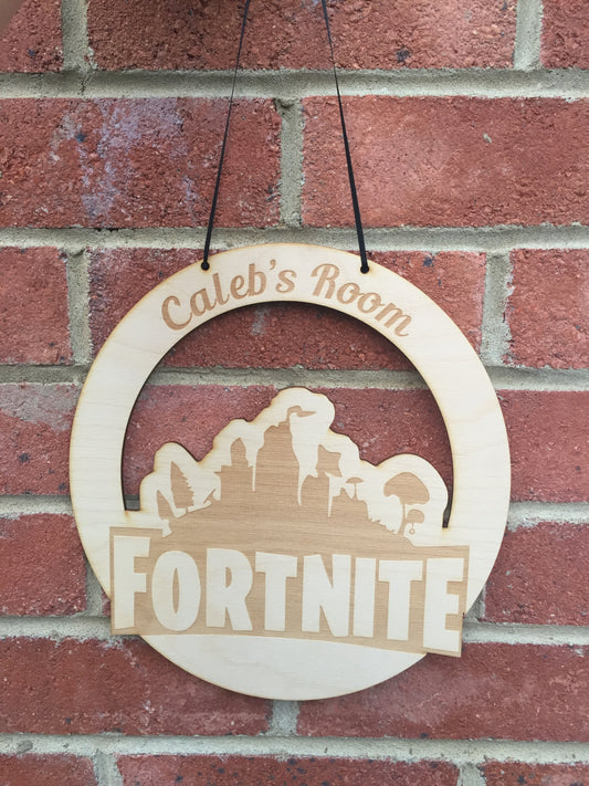 Wooden personalised room plaque FORTNITE - Laser LLama Designs Ltd