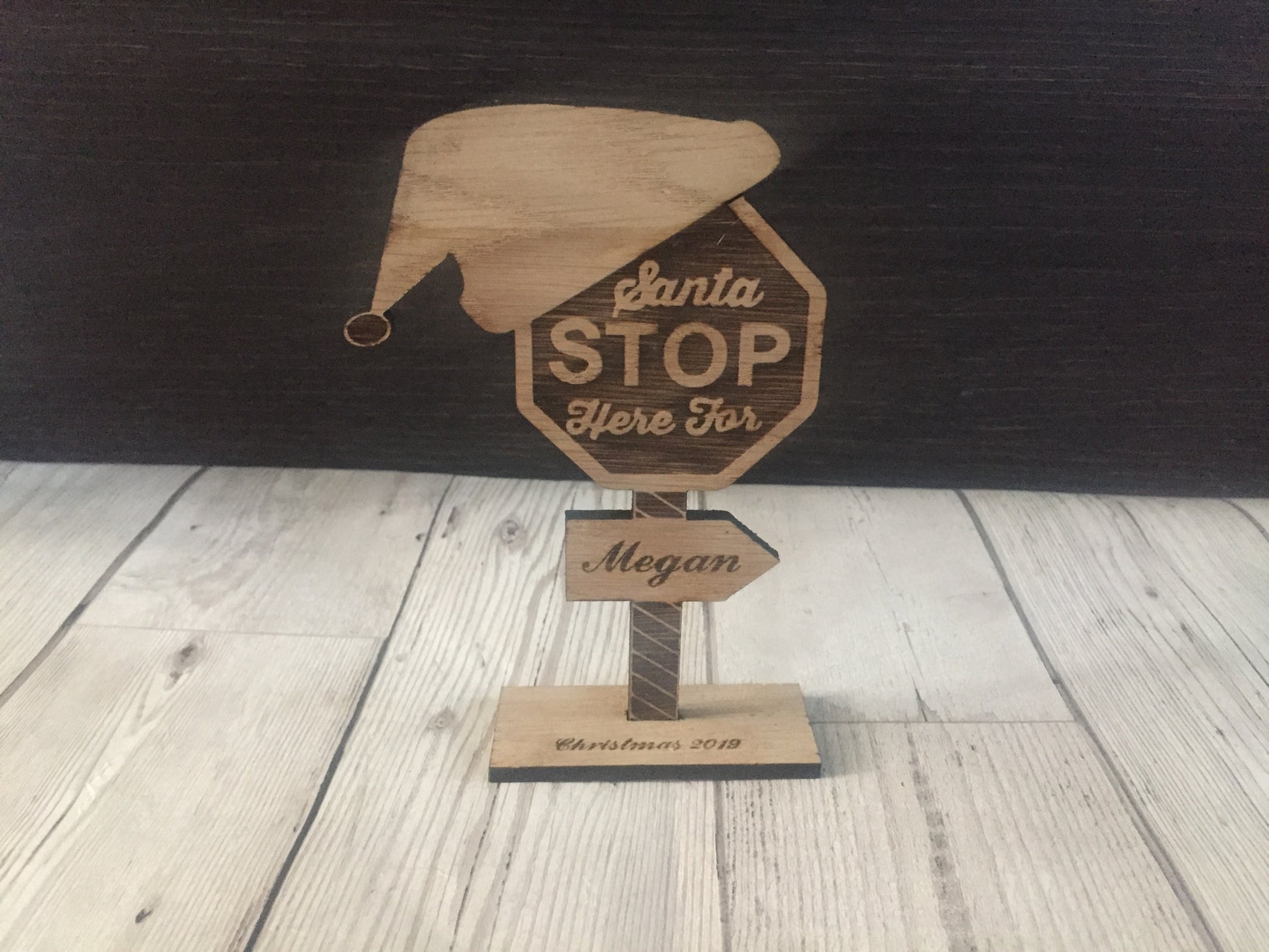 Santa Please stop here Personalised sign - Laser LLama Designs Ltd