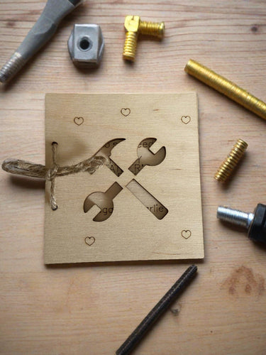 Wooden personalised tools card - Laser LLama Designs Ltd