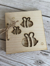 Load image into Gallery viewer, Wooden personalised bee card for teacher - Laser LLama Designs Ltd
