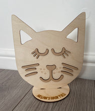 Load image into Gallery viewer, Personalised freestanding hair ties cat stand/holder - Laser LLama Designs Ltd