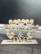 Load image into Gallery viewer, Freestanding family heart personalised plaque - Laser LLama Designs Ltd