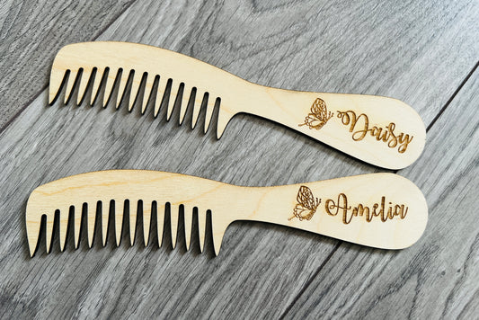 Wooden personalised girls comb - Laser LLama Designs Ltd
