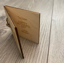 Load image into Gallery viewer, Wooden personalised folding card -hummingbird design - Laser LLama Designs Ltd