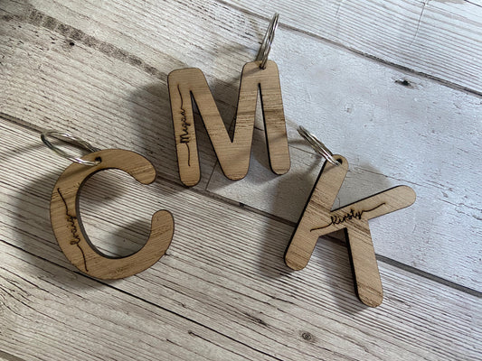Personalised oak veneer initial keyring - Laser LLama Designs Ltd